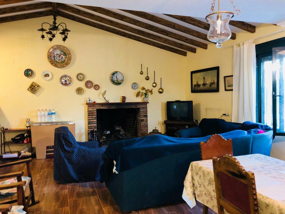 Casa Rural En Constantina Kültér fotó